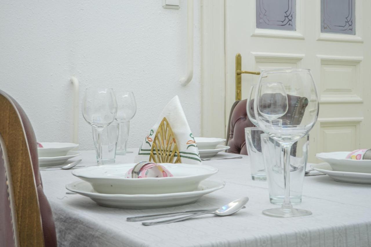 Apartman Opera *